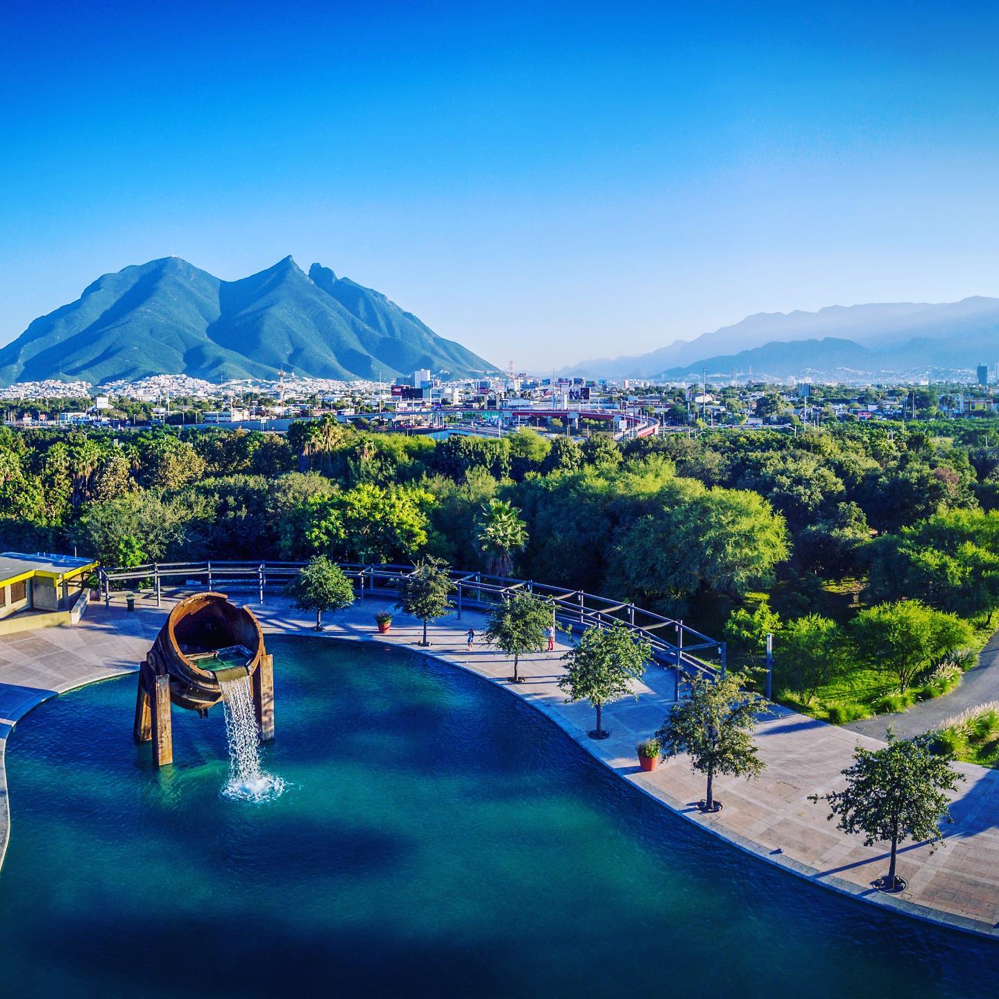 Diseño de Páginas Web y Tiendas en Línea en Monterrey | Desarrollo Profesional